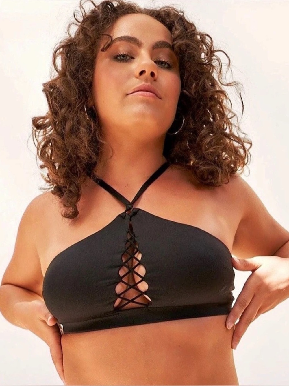 Lunalae Kylie Seamless Halter Top Black US 6 NWT